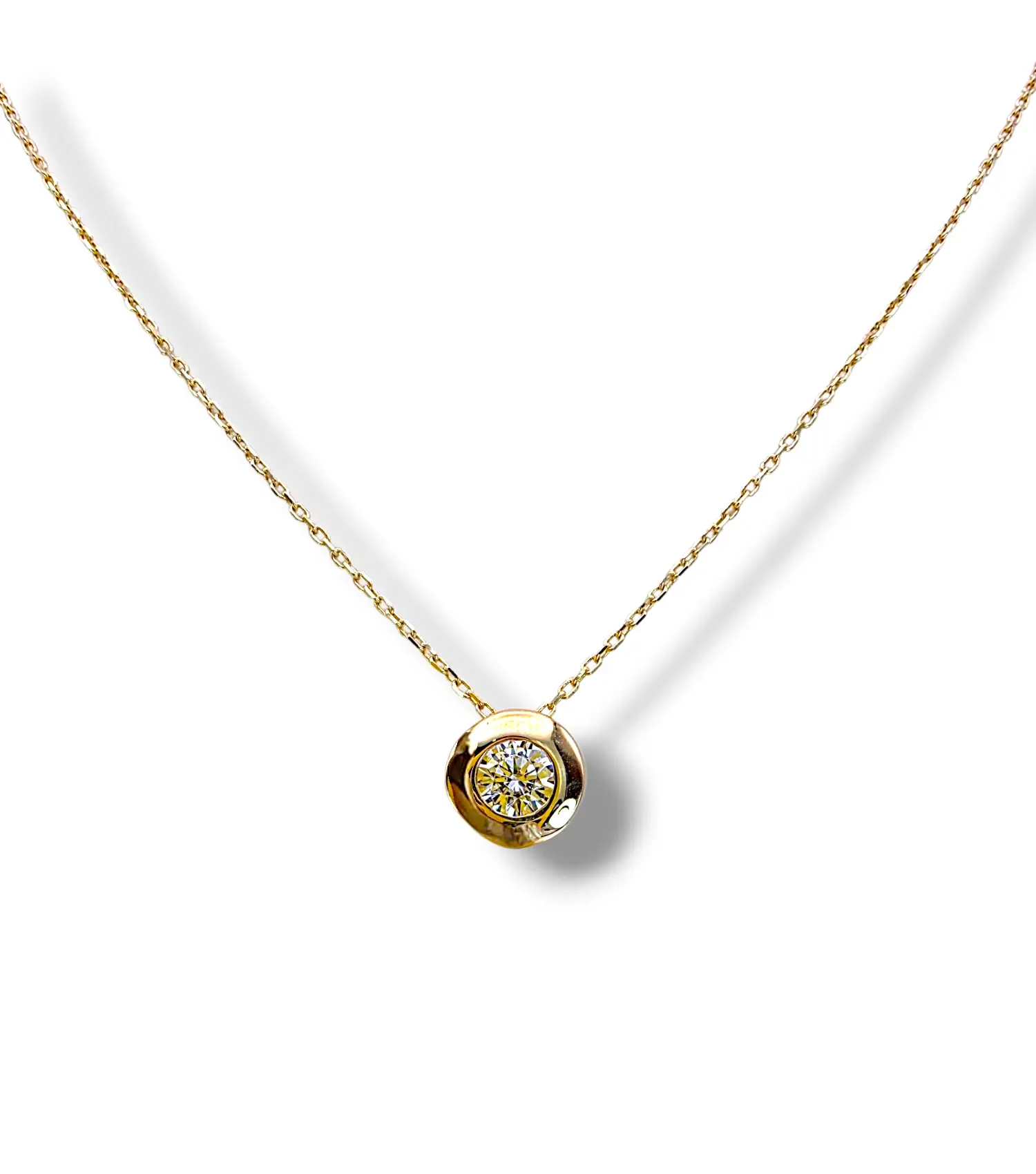 Тънко златно колие с кръгла обкова висулка 14K RG12006