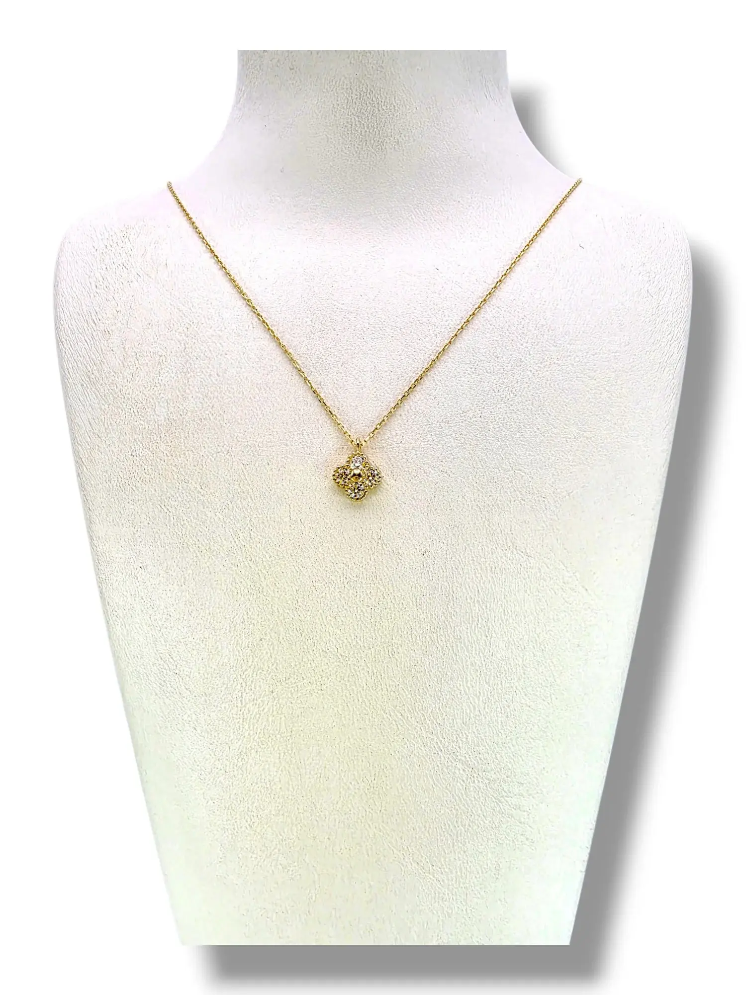 Тънко златно колие с четирилистна висулка цирконии 14K RG12789