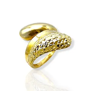 Ефектен дамски пръстен от злато с гравировка 14K RG10643