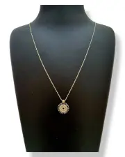 Златно колие Amber