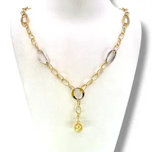 Дамско колие от злато с едри двуцветни звена и висулка топче 14K RG13056